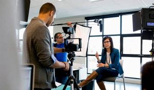 Over VlogStudio | Zakelijk vloggen in de opnamestudio