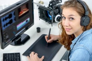 Met de cursus videobewerking leer je hoe je professioneel video's edit en monteert.